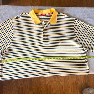 (2) Men’s Izod Polo Shirts size 2XL